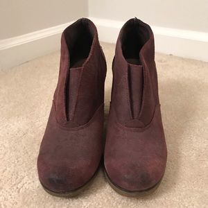 Sperry slip on wedges